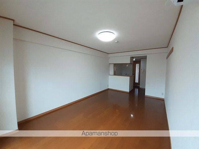 アンソレイエ・アビタシオンの内装写真