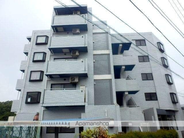 成城ロイヤルマンションの外観写真