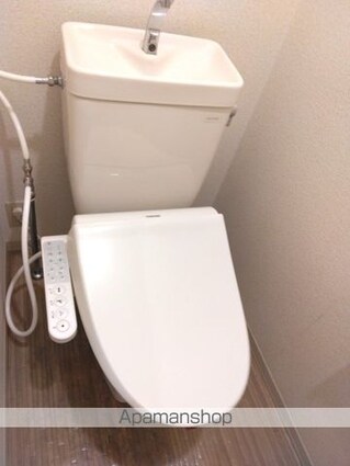 ロイヤルパレス城東Ａ[2K/39.6m2]のトイレ