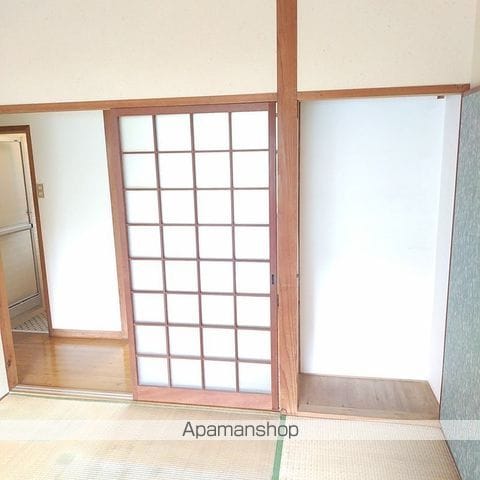 レジデンス街道の内装写真