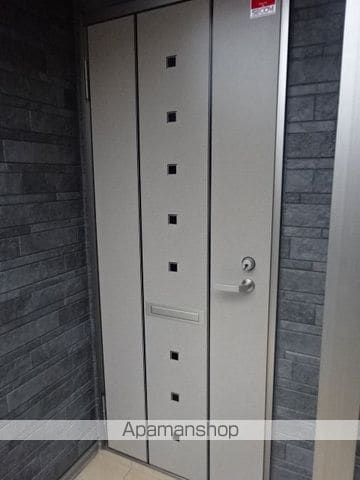 サンフラワーの玄関写真