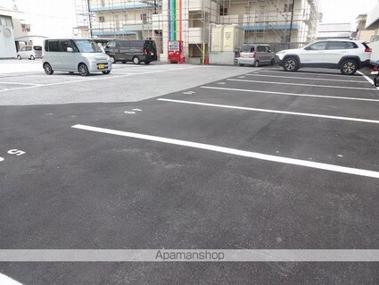 山中ハイツⅢ[2DK/50.7m2]の駐車場