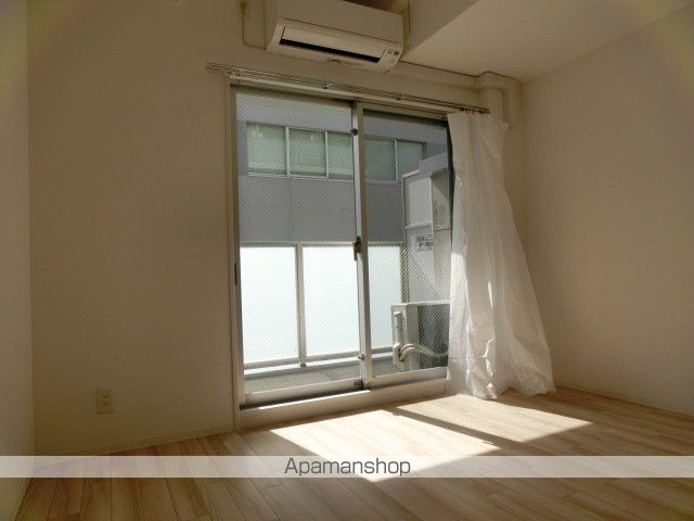 BLAU H0NMACHI HIGASHIの内装写真