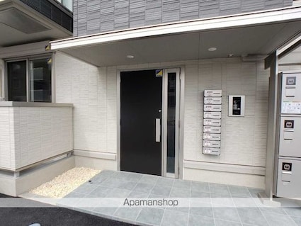 プレジデント持田　Ａ棟[2LDK/54.36m2]のエントランス4