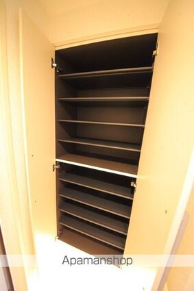 グランシャテーネ[1K/31.67m2]の内装2