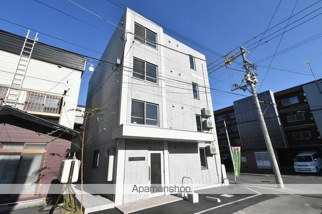 TRIPLE Mの外観写真
