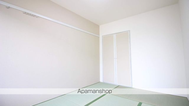 ヴィラージュ堀川Eの内装写真