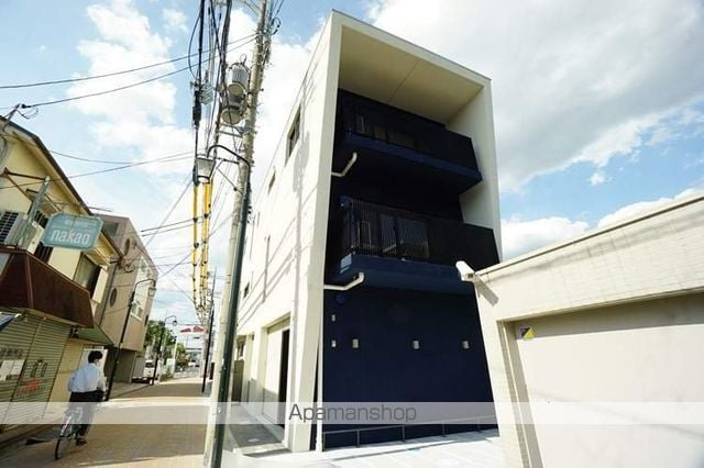 アジャートの外観写真