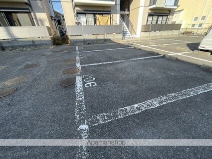 和歌山県御坊市藤田町吉田[3DK/50.9m2]の駐車場4