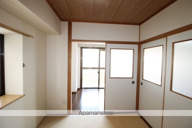 サンライズ入場の内装写真