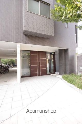 GRAMERCY JUSO−HIGASHI 3RDの玄関写真
