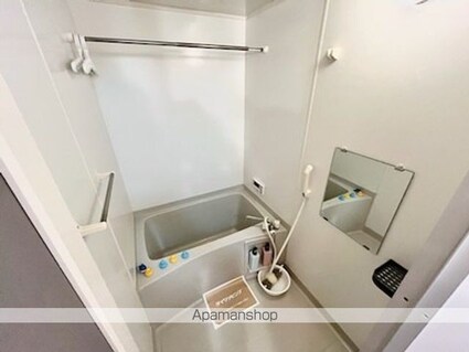 モナリエイースト[1LDK/41.68m2]のバス