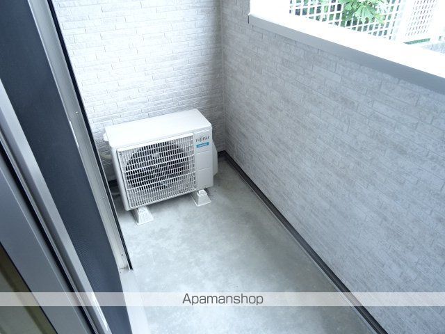 LUSSOの内装写真