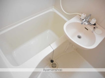 レオパレスＴｗｅｎｔｙ[1K/23.18m2]のバス