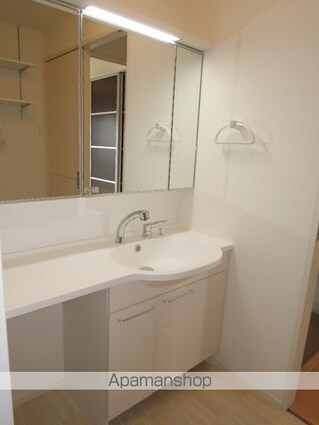 グロリア　Ｂ棟[1LDK/40.04m2]の洗面所