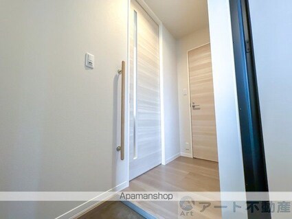 グランフォレスト[1LDK/42.42m2]の玄関