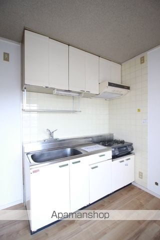 レジデンス下中野B棟の内装写真