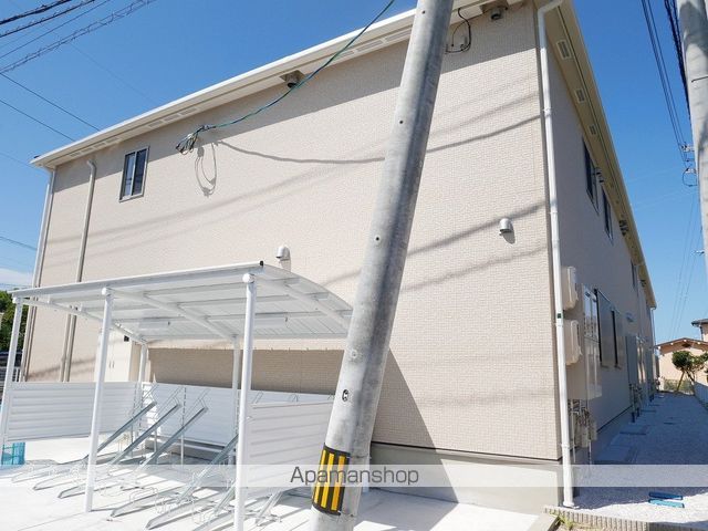 カーサ イリスの外観写真