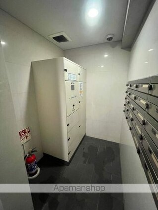 東京都中野区松が丘２丁目[1K/21m2]の共用部2