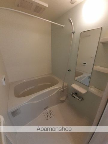 イリーデ ディーオ カーサの内装写真