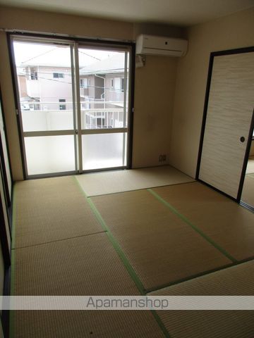 コンフォールの内装写真