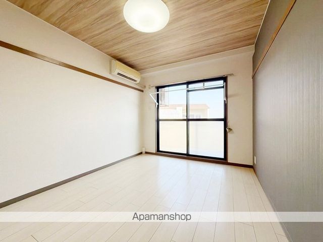 シャトー栄根IIの内装写真