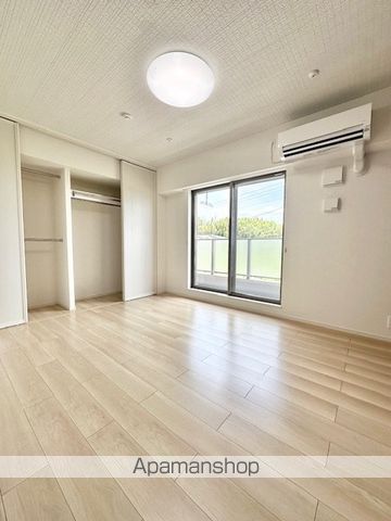 ラフレシール ウエストの内装写真