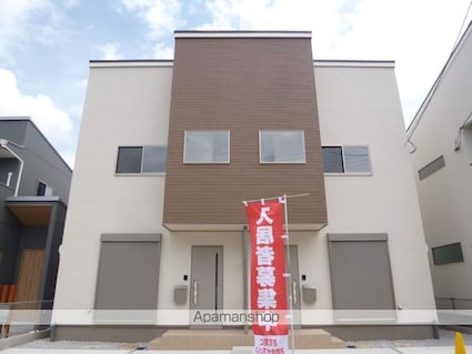 ミツワスクエアＡ棟[2LDK/72m2]の外観2