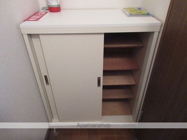 クラージュ平岡の内装写真