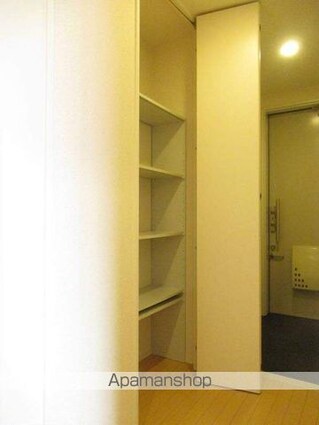 テラス新中通[2LDK/56.5m2]の内装1