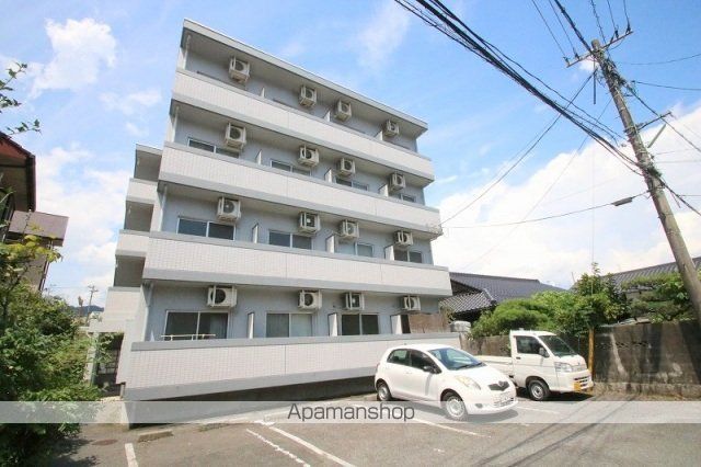 コーポヤマガタの外観写真