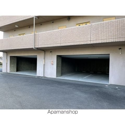ランドマーク西町の内装写真