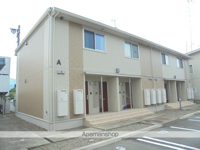 ラシーヌ・T Aの外観写真