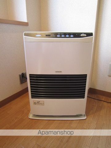 フォレスト神宮前の内装写真