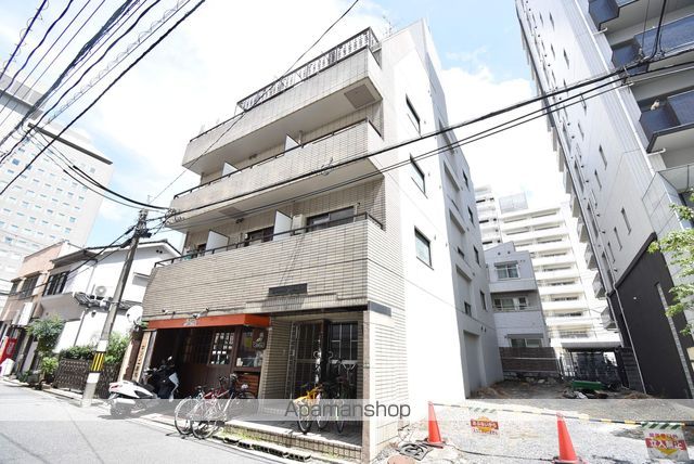 クレセント小町の外観写真