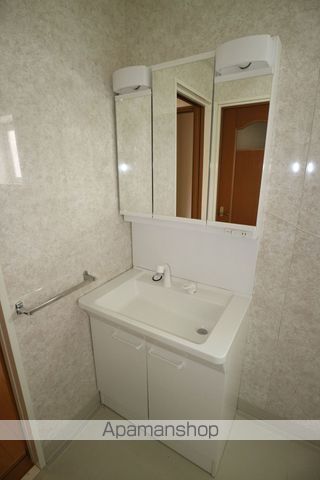 浜松市中央区 2階建 築26年の内装写真