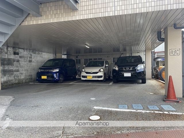 高知県高知市大膳町[1R/21.53m2]の駐車場