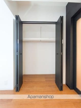 ＺＯＯＭ信濃町[1LDK/35.78m2]の収納