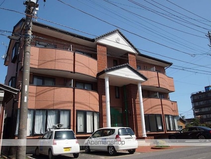 クレセール鹿嶋[1K/31m2]の外観2