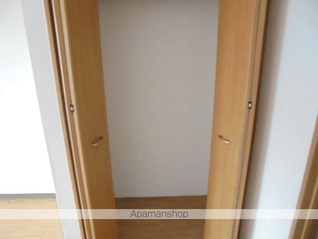 フラットコート中島の内装写真