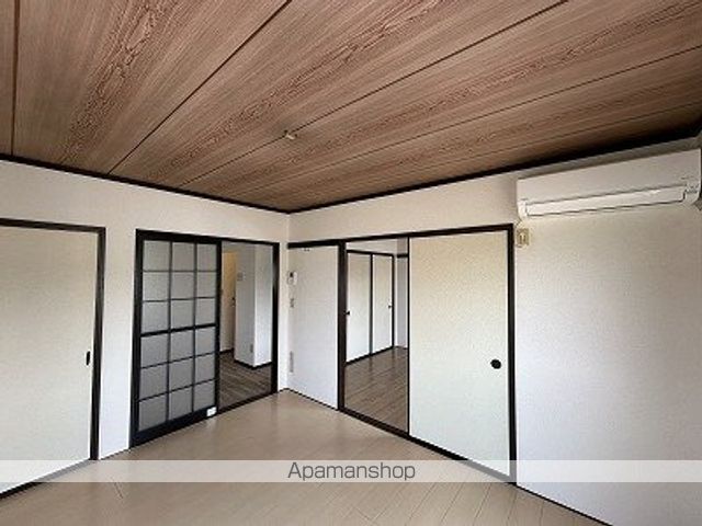 アップライゼAの内装写真