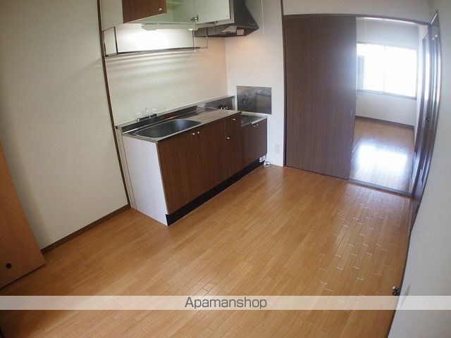 リバティ ハイツAの内装写真