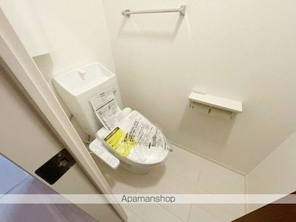 エクセリア上鷺宮Ⅱ[1LDK/36.65m2]のトイレ