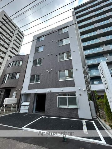 ラフィーネ南15条の外観写真