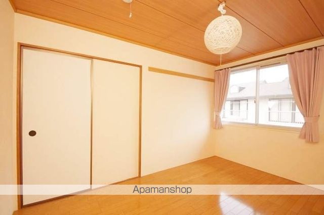 プレジール富井 A棟の内装写真