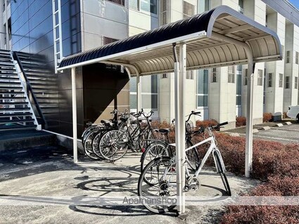 レオパレスサントラップヨコウチ[1K/20.28m2]の共用部3