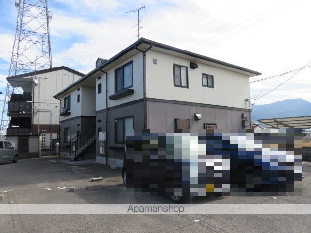 ロイヤル田坂 B棟の外観写真
