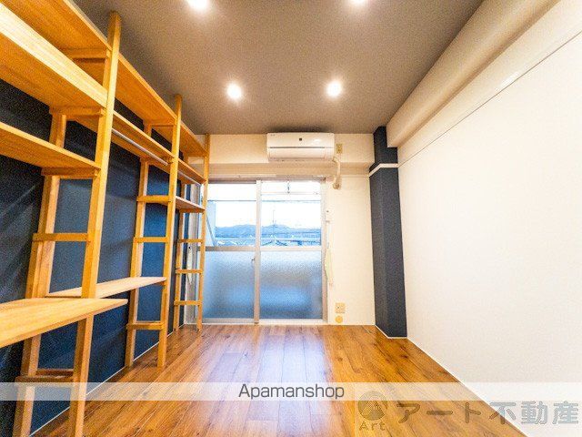 メゾン村上[1K/21m2]のリビング・居間