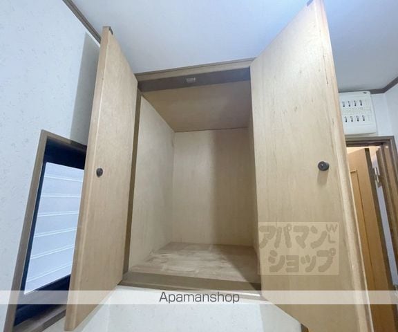 京都市烏丸線 今出川駅 徒歩3分 3階建 築29年の内装写真
