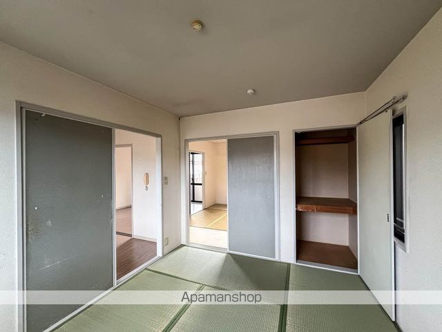 プレステージ A棟の内装写真